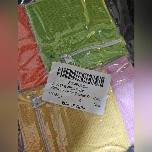 4 Pack Wrist Wallets - Picture 2 of 2